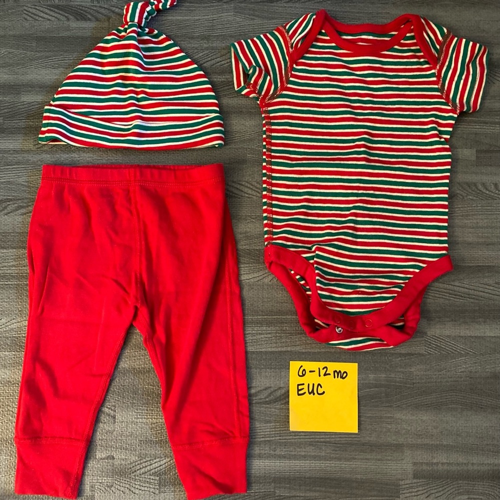 Hanna Andersson holiday pajamas 6-12 Mo NWOT